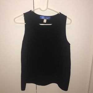 Black scallop open back shirt